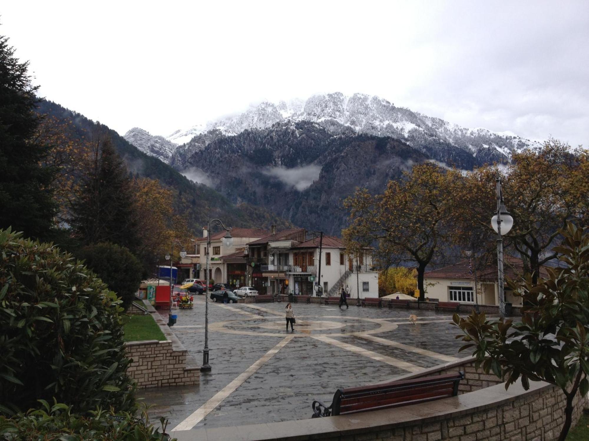 Artemis Apartments Konitsa Esterno foto