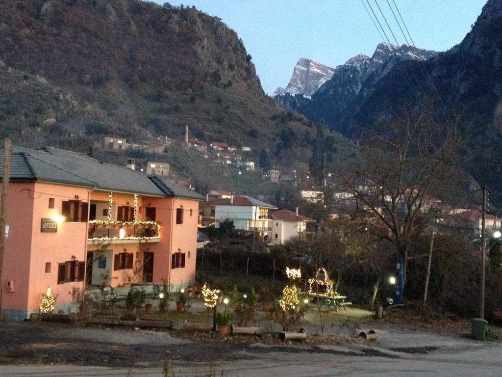 Artemis Apartments Konitsa Camera foto