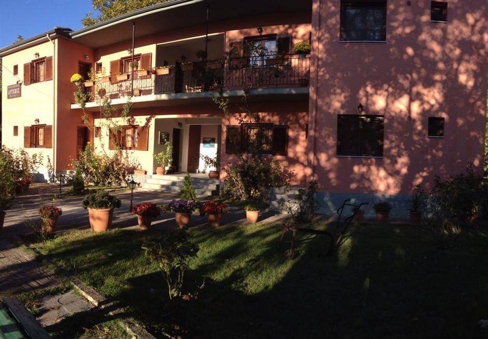 Artemis Apartments Konitsa Esterno foto