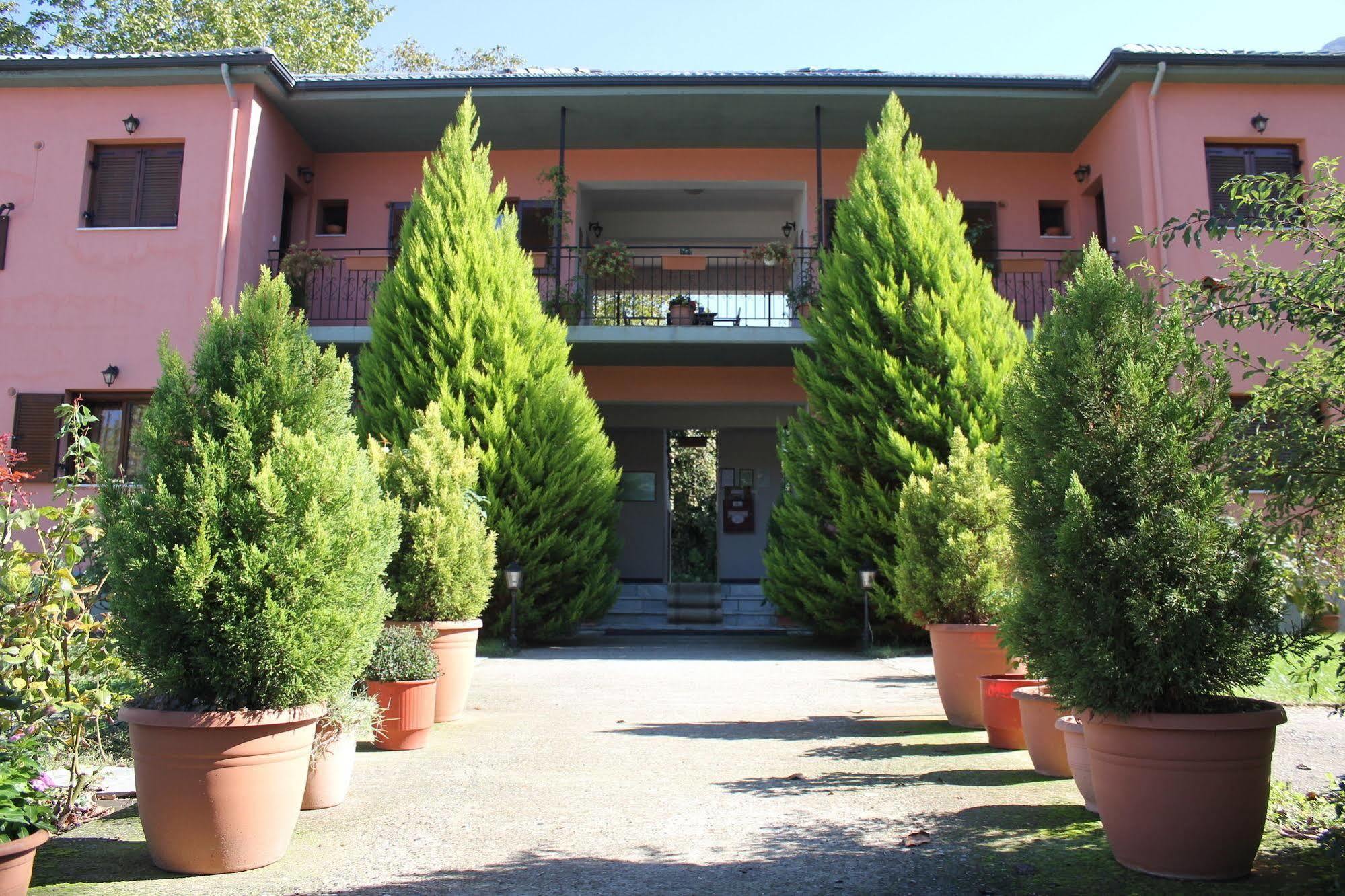 Artemis Apartments Konitsa Esterno foto