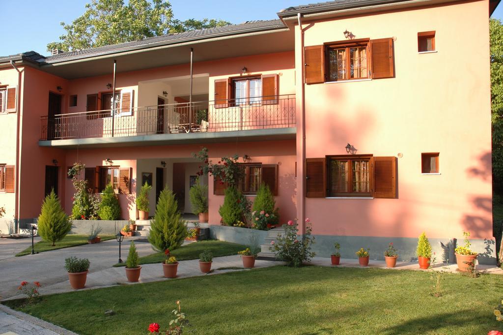 Artemis Apartments Konitsa Esterno foto